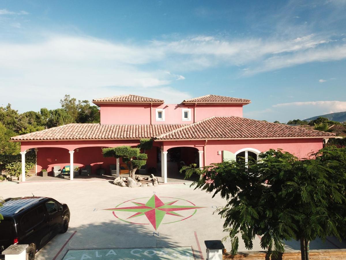Villas Cala Corsa - 3 Et 4 Chambres - Cala Rossa Porto-Vecchio - Villas Entierement Climatisees Avec Piscine Chauffee Partagee Et Piscines Privees - Internet Gratuit ภายนอก รูปภาพ