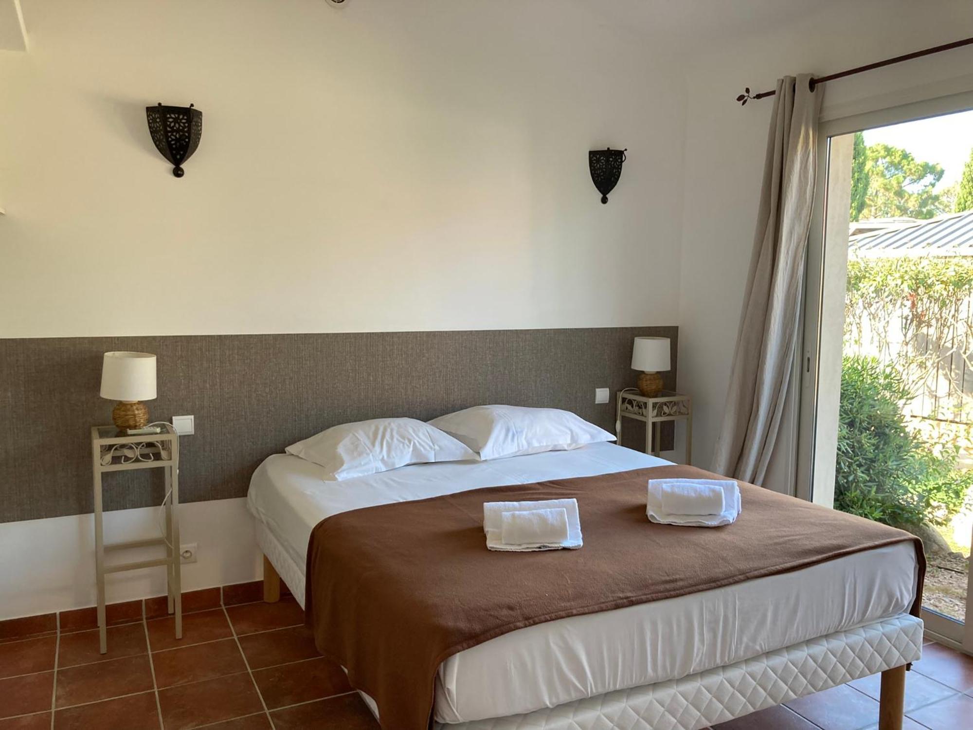 Villas Cala Corsa - 3 Et 4 Chambres - Cala Rossa Porto-Vecchio - Villas Entierement Climatisees Avec Piscine Chauffee Partagee Et Piscines Privees - Internet Gratuit ภายนอก รูปภาพ