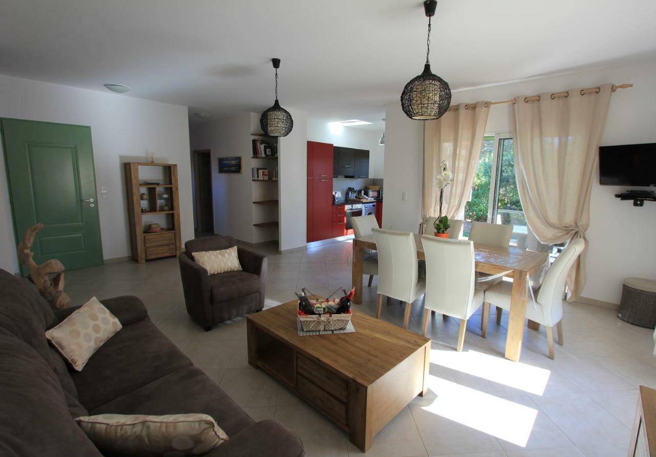Villas Cala Corsa - 3 Et 4 Chambres - Cala Rossa Porto-Vecchio - Villas Entierement Climatisees Avec Piscine Chauffee Partagee Et Piscines Privees - Internet Gratuit ภายนอก รูปภาพ