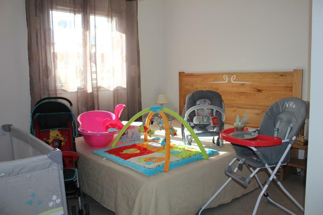 Villas Cala Corsa - 3 Et 4 Chambres - Cala Rossa Porto-Vecchio - Villas Entierement Climatisees Avec Piscine Chauffee Partagee Et Piscines Privees - Internet Gratuit ภายนอก รูปภาพ
